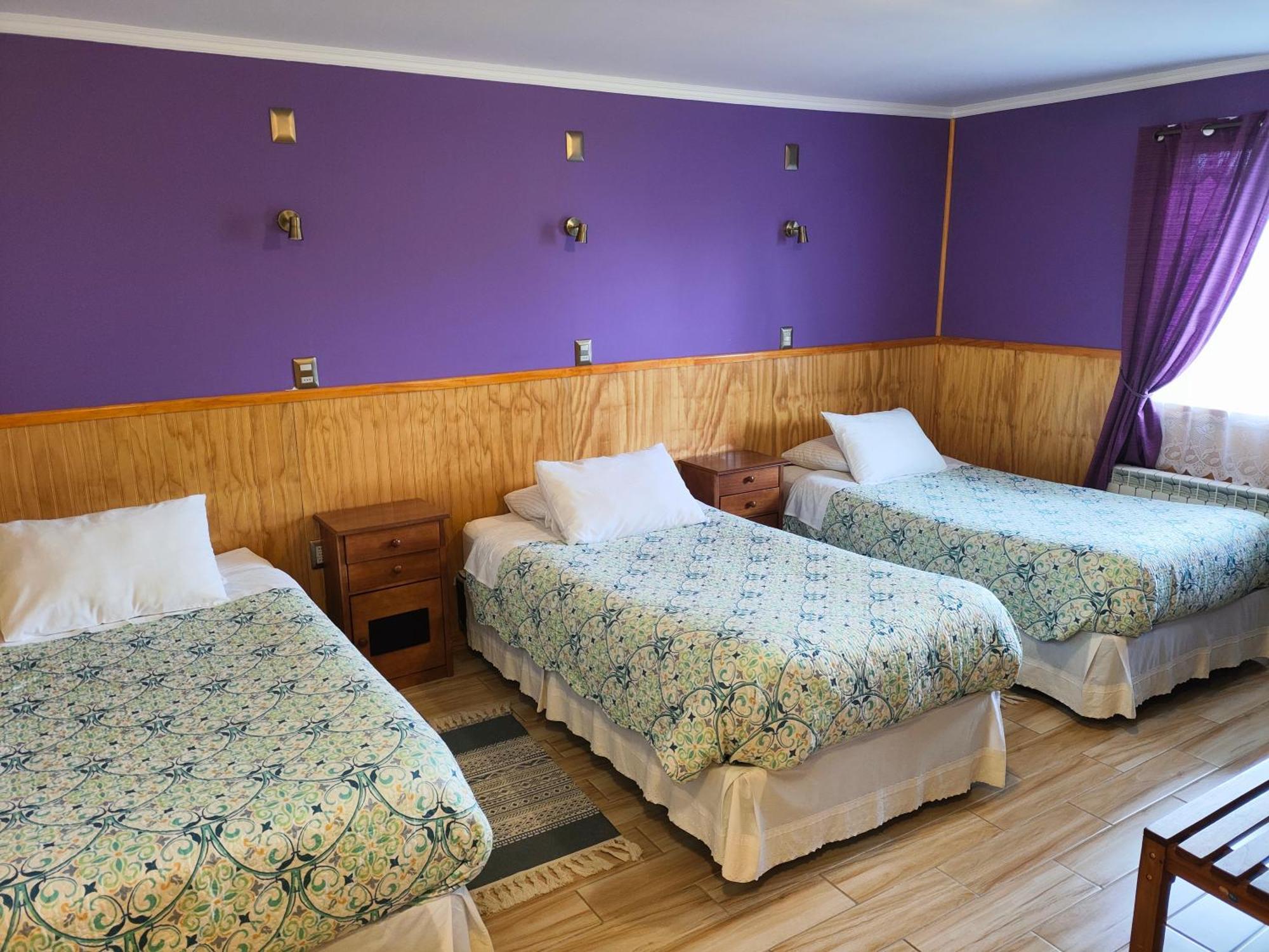 Hostal Andes Patagonicos Puerto Natales Exterior foto